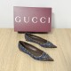 Gucci slippers