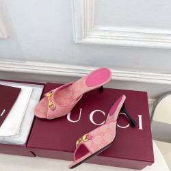 Gucci slippers