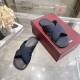 Gucci slippers