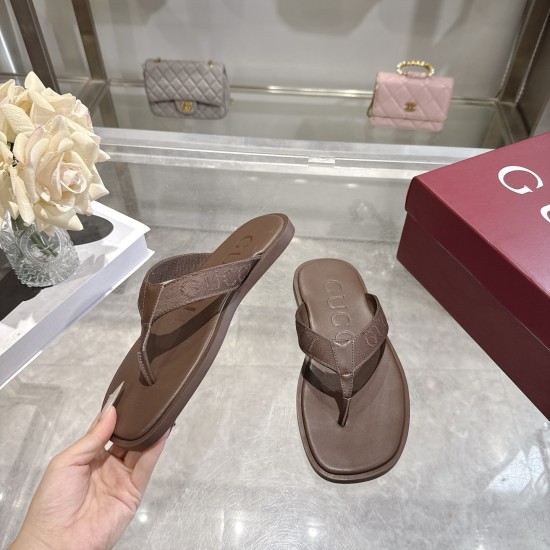 Gucci slippers