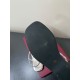 Gucci slippers