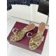 Gucci slippers