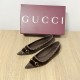 Gucci slippers