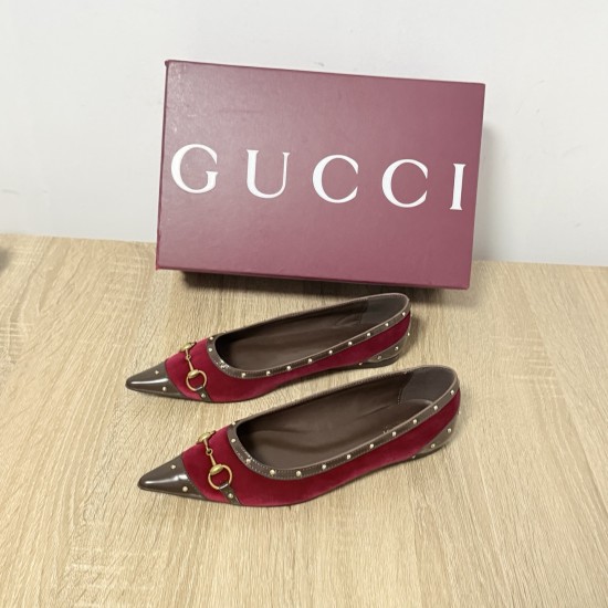 Gucci slippers
