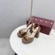 Gucci slippers