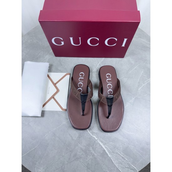 Gucci slippers