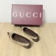 Gucci slippers