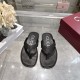 Gucci slippers