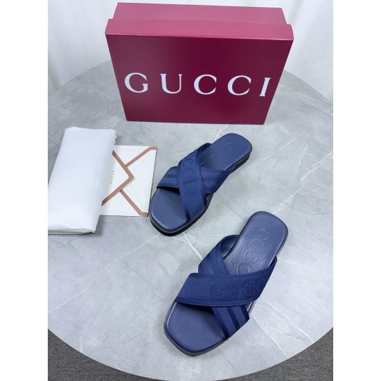 Gucci slippers