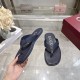 Gucci slippers