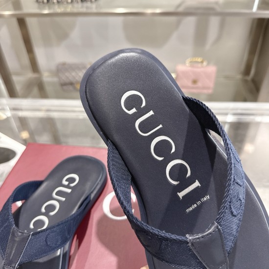 Gucci slippers