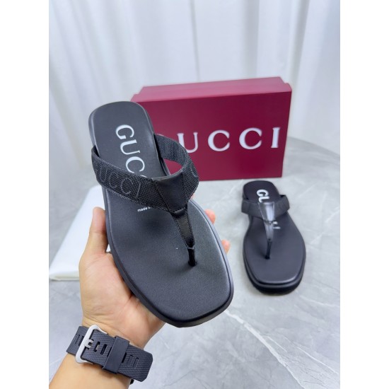 Gucci slippers