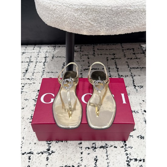 Gucci slippers