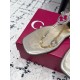 Gucci slippers