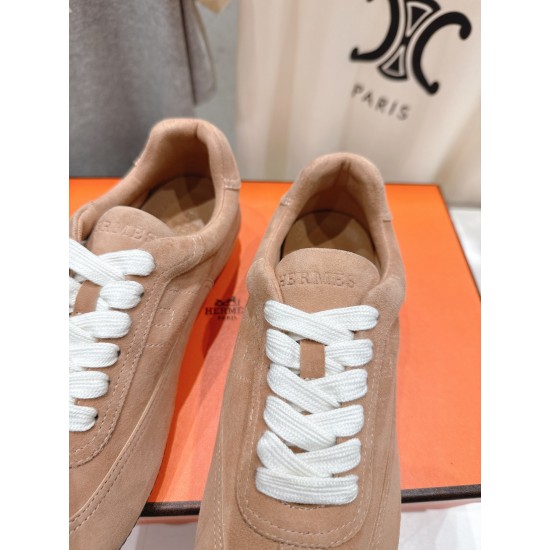 Hermes Casual Shoes Best Quality
Women 35-41
Men 39-45