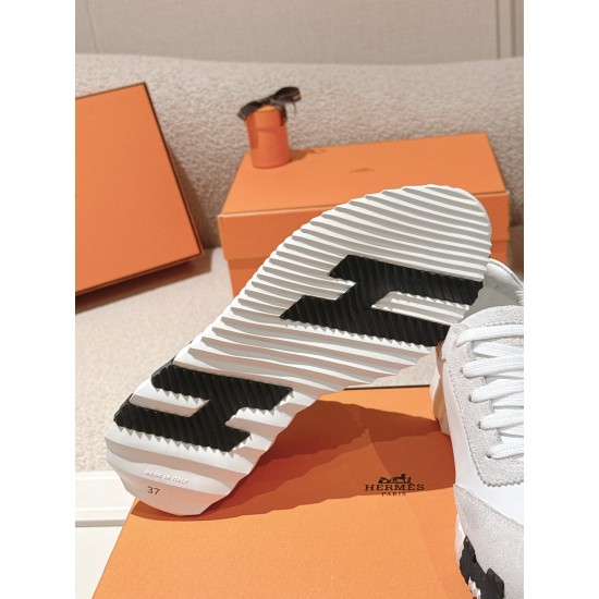 Hermes Casual Shoes Best Quality
Women 35-41
Men 39-45