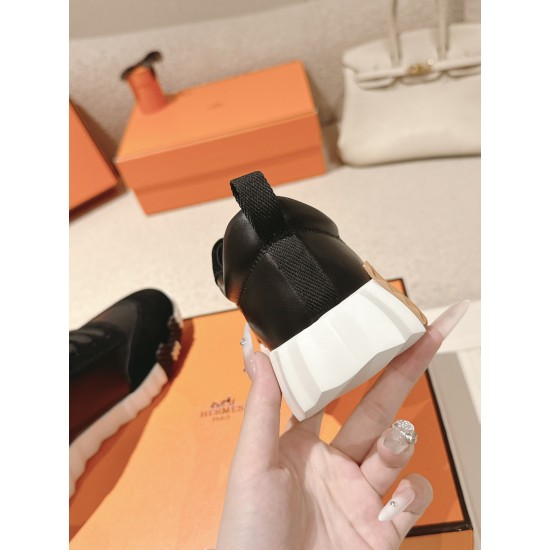 Hermes Casual Shoes Best Quality
Women 35-41
Men 39-45