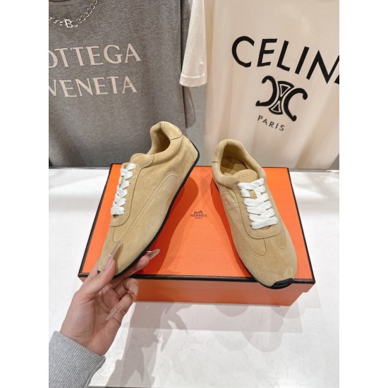 Hermes Casual Shoes Best Quality
Women 35-41
Men 39-45