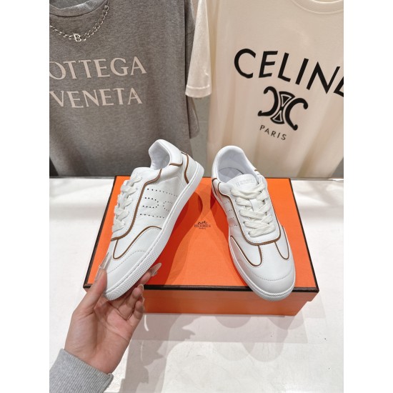 Hermes Casual Shoes Best Quality
Women 35-41
Men 39-45
