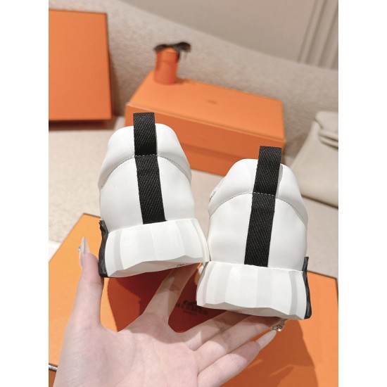 Hermes Casual Shoes Best Quality
Women 35-41
Men 39-45