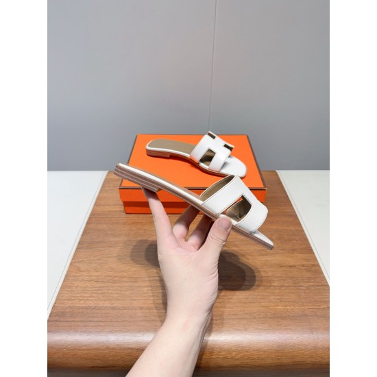Hermes Slippers High Quality
Women 35-41
Men 39-45