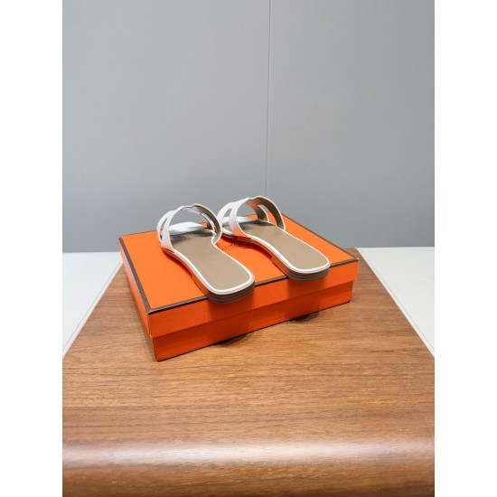 Hermes Slippers High Quality
Women 35-41
Men 39-45