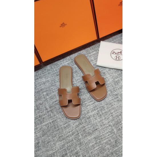 Hermes Slippers High Quality
Women 35-41
Men 39-45