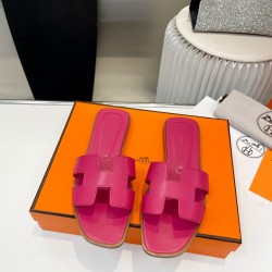 Hermes Slippers High Quality
Women 35-41
Men 39-45