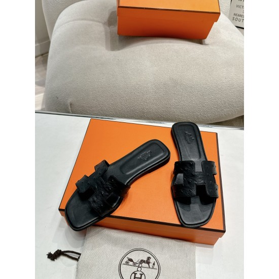 Hermes Slippers High Quality
Women 35-41
Men 39-45