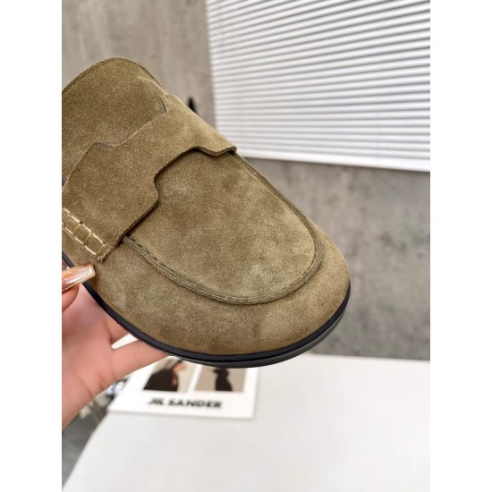Hermes Slippers High Quality
Women 35-41
Men 39-45
