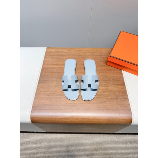Hermes Slippers High Quality
Women 35-41
Men 39-45