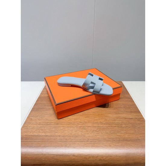 Hermes Slippers High Quality
Women 35-41
Men 39-45