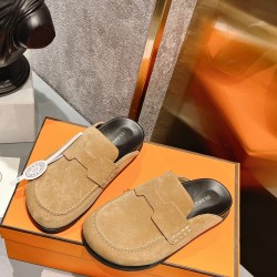 Hermes Slippers High Quality
Women 35-41
Men 39-45