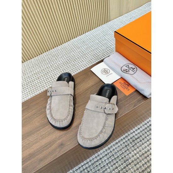 Hermes Slippers High Quality
Women 35-41
Men 39-45