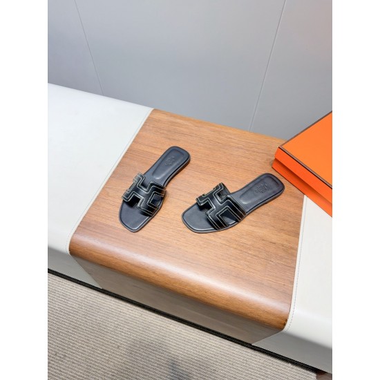 Hermes Slippers High Quality
Women 35-41
Men 39-45