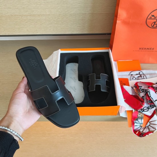 Hermes Slippers High Quality
Women 35-41
Men 39-45