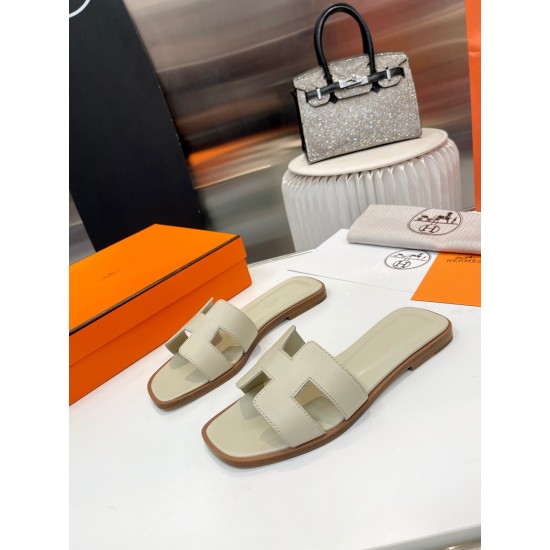 Hermes Slippers High Quality
Women 35-41
Men 39-45