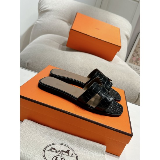 Hermes Slippers High Quality
Women 35-41
Men 39-45