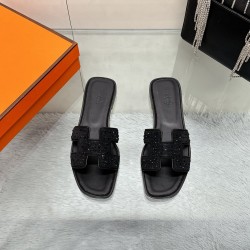 Hermes Slippers High Quality
Women 35-41
Men 39-45