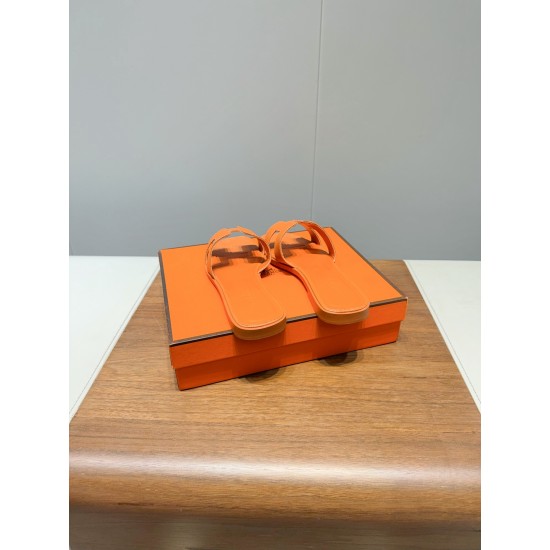 Hermes Slippers High Quality
Women 35-41
Men 39-45