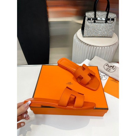 Hermes Slippers High Quality
Women 35-41
Men 39-45