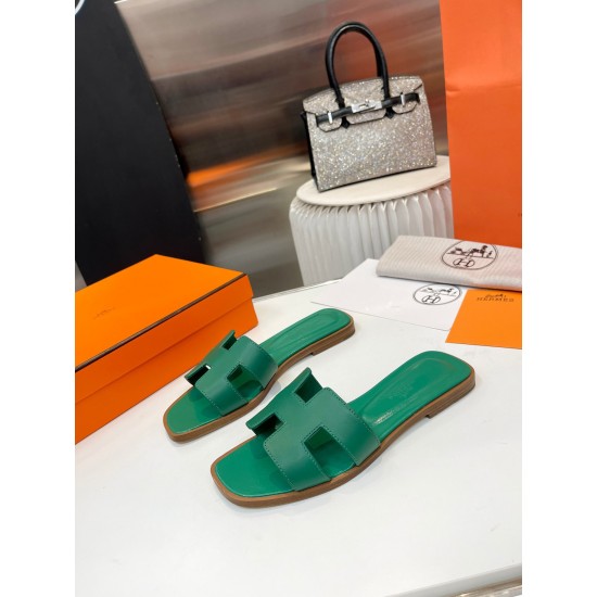 Hermes Slippers High Quality
Women 35-41
Men 39-45