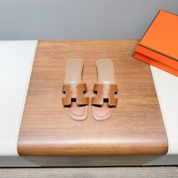 Hermes Slippers High Quality
Women 35-41
Men 39-45