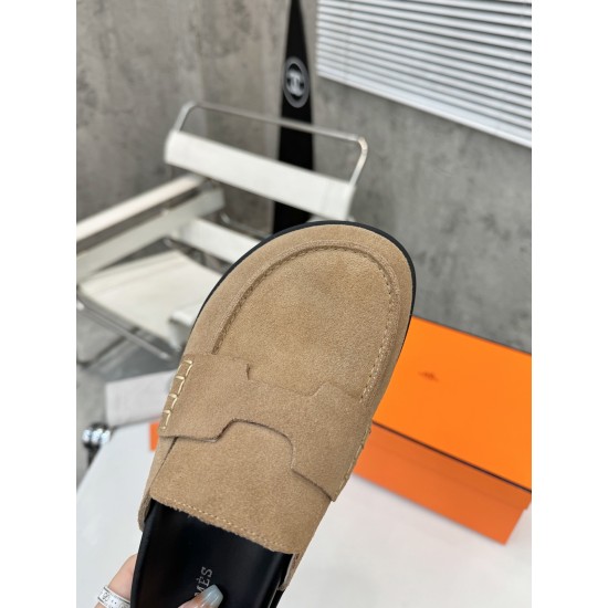 Hermes Slippers High Quality
Women 35-41
Men 39-45