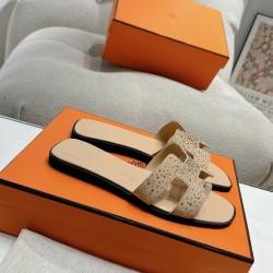 Hermes Slippers High Quality
Women 35-41
Men 39-45