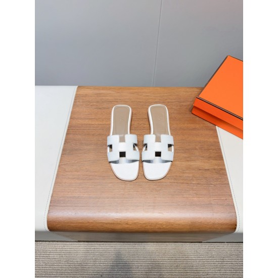 Hermes Slippers High Quality
Women 35-41
Men 39-45