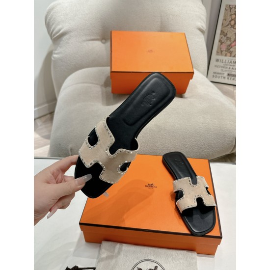 Hermes Slippers High Quality
Women 35-41
Men 39-45