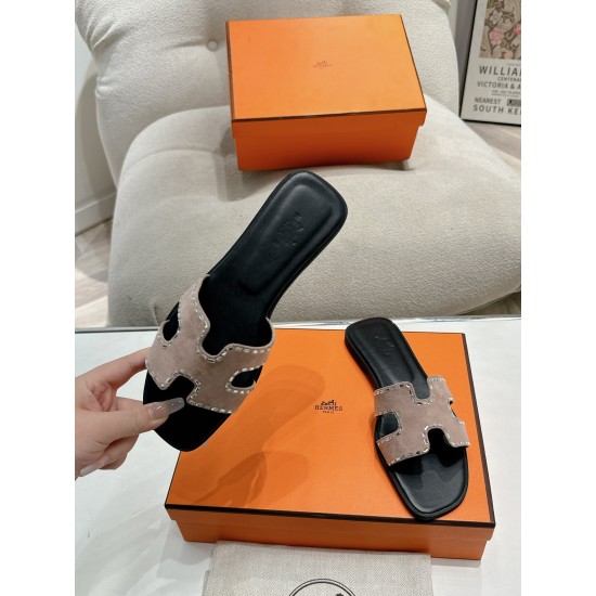 Hermes Slippers High Quality
Women 35-41
Men 39-45
