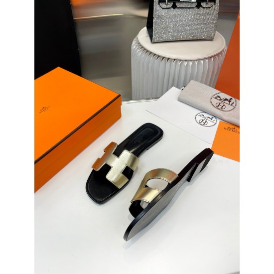 Hermes Slippers High Quality
Women 35-41
Men 39-45
