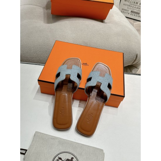 Hermes Slippers High Quality
Women 35-41
Men 39-45